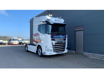 Trekker DAF XG+ 530