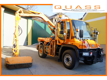 Gemeentelijke machine/ Speciaal UNIMOG U400