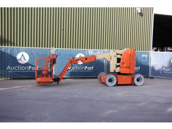 Knikarmhoogwerker JLG