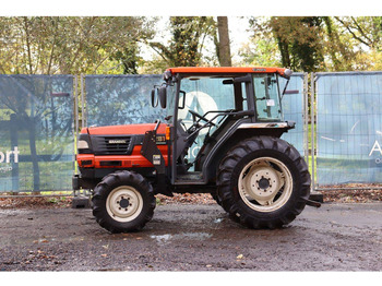 Tractor KUBOTA