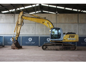 Rupsgraafmachine New Holland E265: afbeelding 2