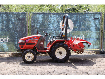 Tractor YANMAR