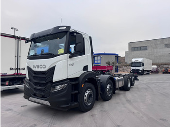 Chassis vrachtwagen IVECO X-WAY