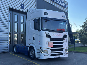 Trekker SCANIA S 450
