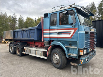 Vrachtwagen SCANIA R143