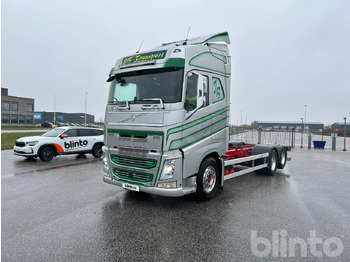 Vrachtwagen VOLVO