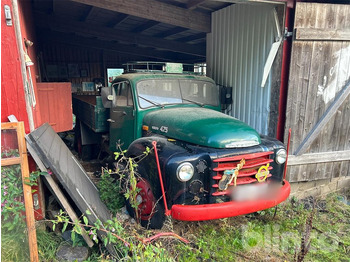 Vrachtwagen met open laadbak VOLVO