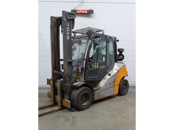 Diesel heftruck STILL RX70