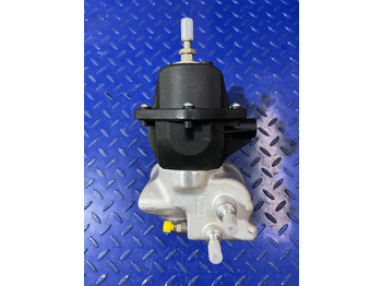 AdBlue Tank Mercedes Benz Pompa Adblue Actros MP4 Euro 5: afbeelding 2 AdBlue Tank Mercedes Benz Pompa Adblue Actros MP4 Euro 5: afbeelding 2