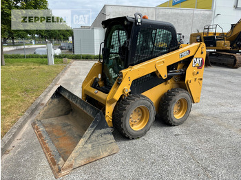 Schranklader CATERPILLAR 226D