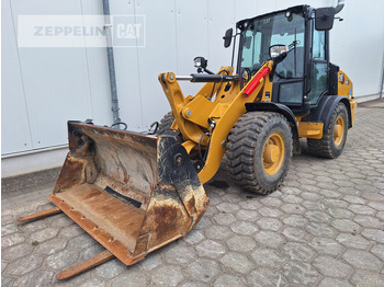 Wiellader CATERPILLAR 906