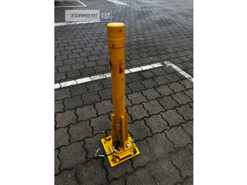 Bouwmaterieel CATERPILLAR