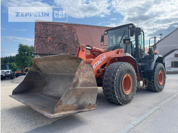 Wiellader HITACHI ZW220