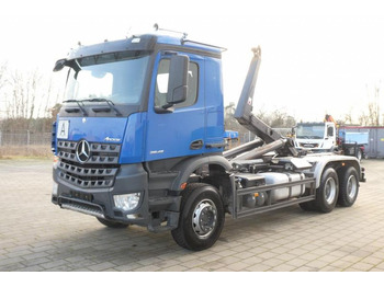 Haakarmsysteem vrachtwagen MERCEDES-BENZ Arocs 2645