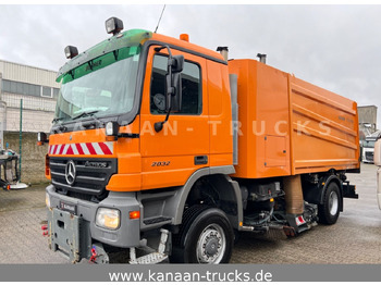 Veegwagen Mercedes-Benz 2032 Actros 4x4 Bucher STKF 9500  AIRPORT  KLIMA: afbeelding 3
