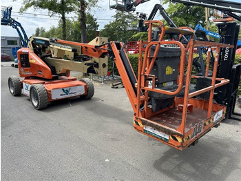 Knikarmhoogwerker JLG E450AJ