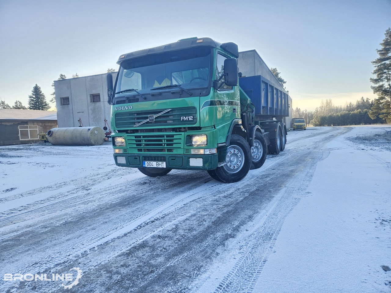 2002 Volvo FM12 8x4 Cable lift + Crane HMF - Kabelsysteem truck, Kraanwagen: afbeelding 3 2002 Volvo FM12 8x4 Cable lift + Crane HMF - Kabelsysteem truck, Kraanwagen: afbeelding 3