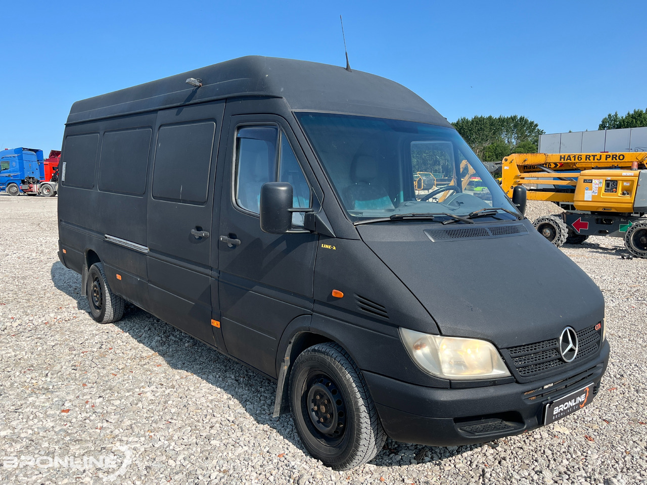 2004 Mercedes-Benz Sprinter 313 CDI 2.2d 95kW - Gesloten bestelwagen: afbeelding 2 2004 Mercedes-Benz Sprinter 313 CDI 2.2d 95kW - Gesloten bestelwagen: afbeelding 2