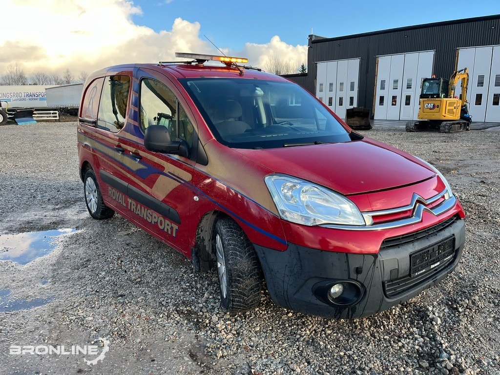 2015 Citroën Berlingo 1.6 84kw - Personenwagen: afbeelding 2 2015 Citroën Berlingo 1.6 84kw - Personenwagen: afbeelding 2
