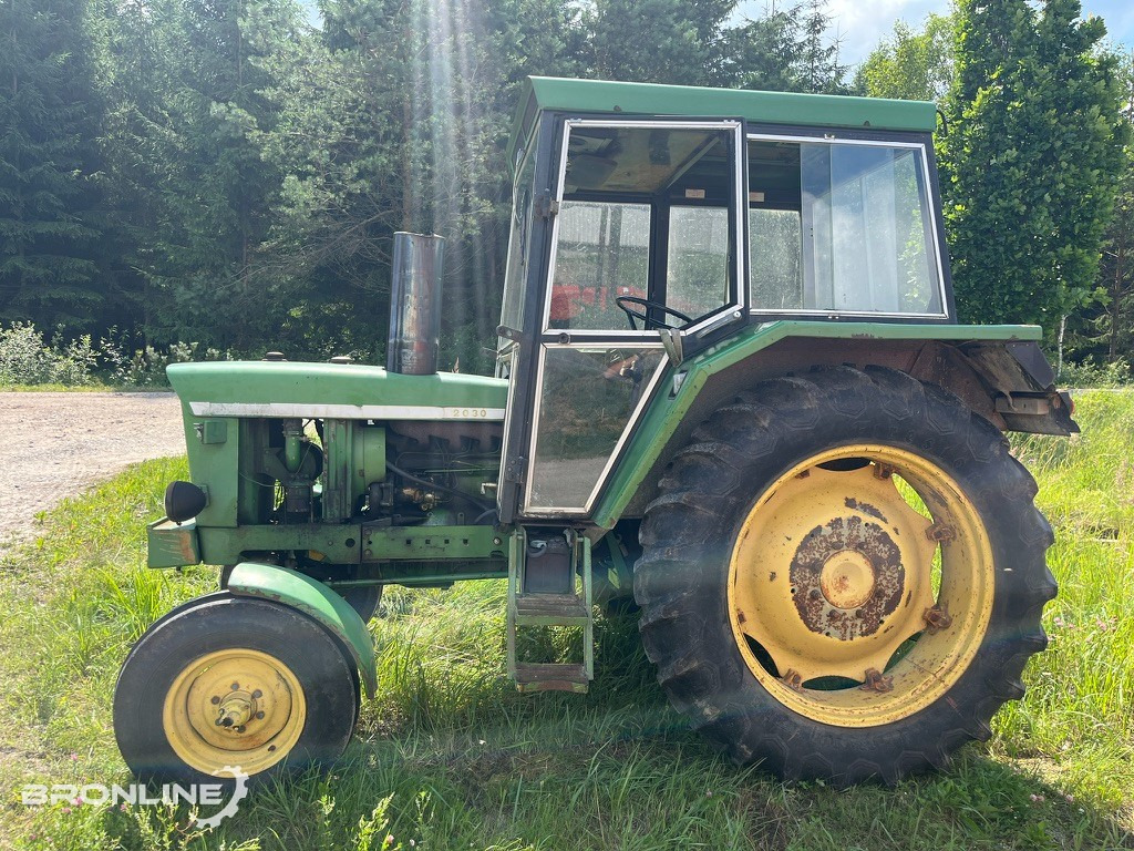 John Deere 2030 Traktor - Tractor: afbeelding 3 John Deere 2030 Traktor - Tractor: afbeelding 3