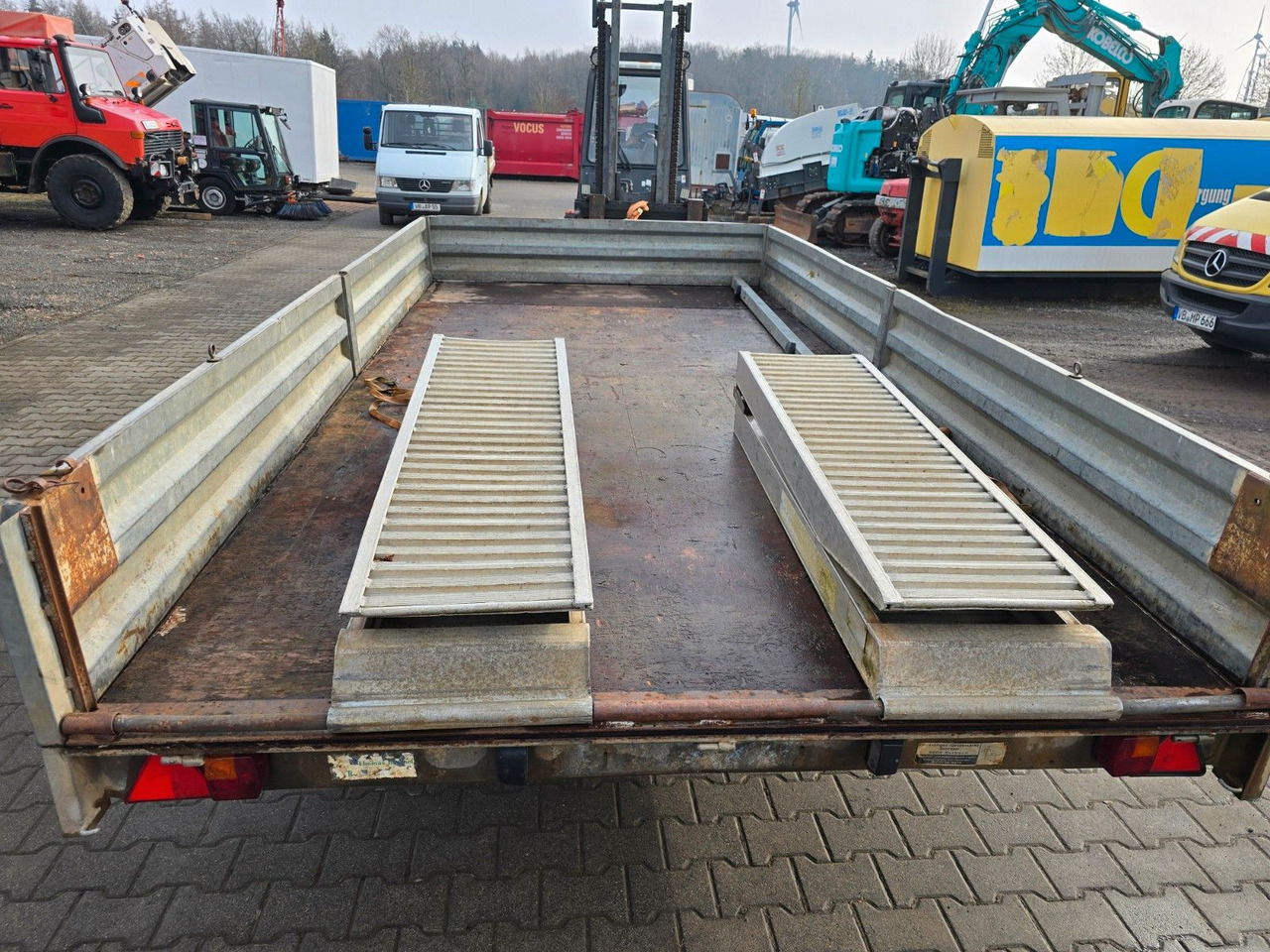 Brenderup Anhänger 2000 GB Bagger L/B/H 4270 x 2050 x 400 - Aanhangwagen auto: afbeelding 4 Brenderup Anhänger 2000 GB Bagger L/B/H 4270 x 2050 x 400 - Aanhangwagen auto: afbeelding 4