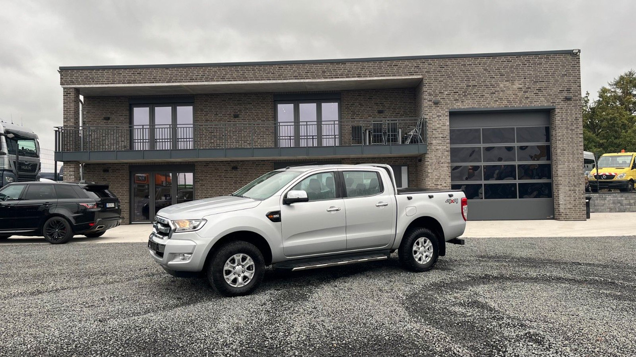 Ford Ranger XLT Doppelkabine 4x4 - SUV: afbeelding 1 Ford Ranger XLT Doppelkabine 4x4 - SUV: afbeelding 1