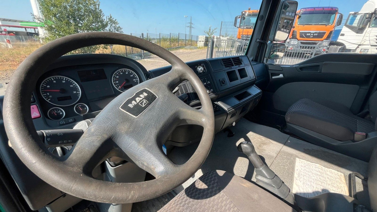 Vrachtwagen met open laadbak, Kraanwagen MAN TGL 8.180 4x2 Kran Hiab Tempomat MAN TGL 8.180 4x2 Kran Hiab Tempomat: afbeelding 7 Vrachtwagen met open laadbak, Kraanwagen MAN TGL 8.180 4x2 Kran Hiab Tempomat MAN TGL 8.180 4x2 Kran Hiab Tempomat: afbeelding 7