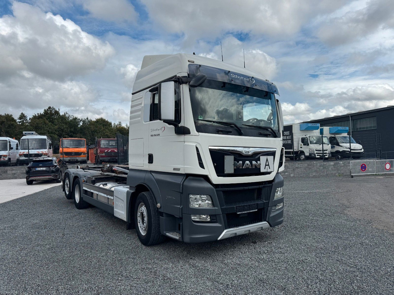 MAN TGX 26.520 D38 Abrollkipper Multilift - Haakarmsysteem vrachtwagen: afbeelding 4 MAN TGX 26.520 D38 Abrollkipper Multilift - Haakarmsysteem vrachtwagen: afbeelding 4