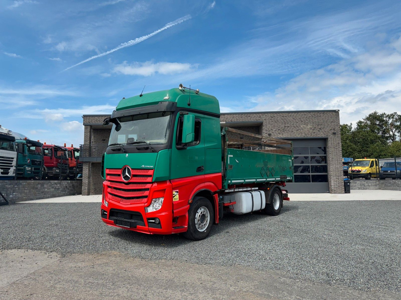 Mercedes-Benz Actros 1842 Kipper Dreiseitenkipper - Kipper vrachtwagen: afbeelding 3 Mercedes-Benz Actros 1842 Kipper Dreiseitenkipper - Kipper vrachtwagen: afbeelding 3