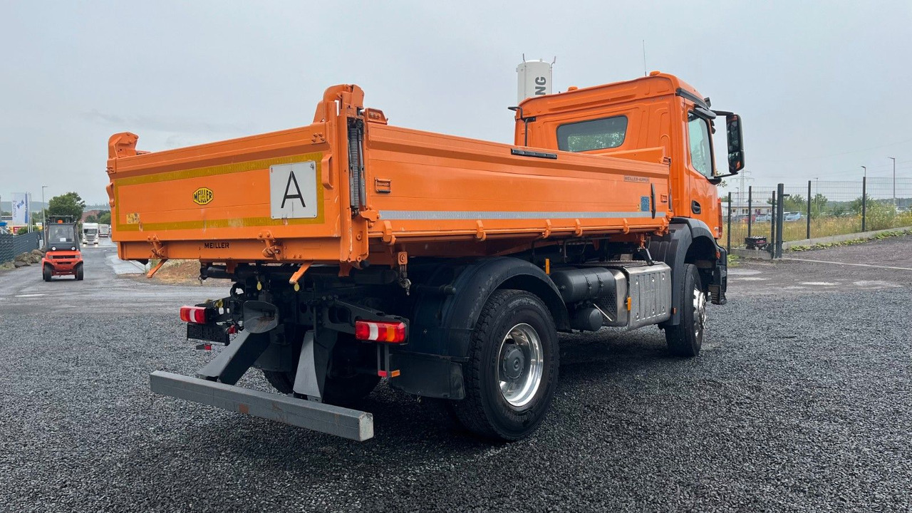Mercedes-Benz Arocs 1835 Dreiseitenikpper Meiller - Kipper vrachtwagen: afbeelding 4 Mercedes-Benz Arocs 1835 Dreiseitenikpper Meiller - Kipper vrachtwagen: afbeelding 4
