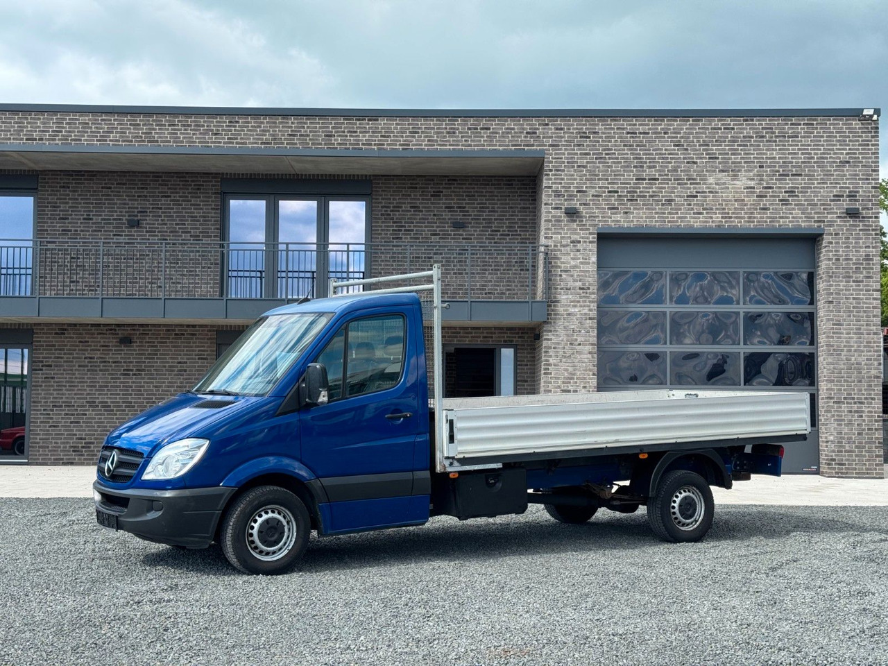 Mercedes-Benz Sprinter 316 CDI Pritsche - Bestelwagen open laadbak: afbeelding 1 Mercedes-Benz Sprinter 316 CDI Pritsche - Bestelwagen open laadbak: afbeelding 1