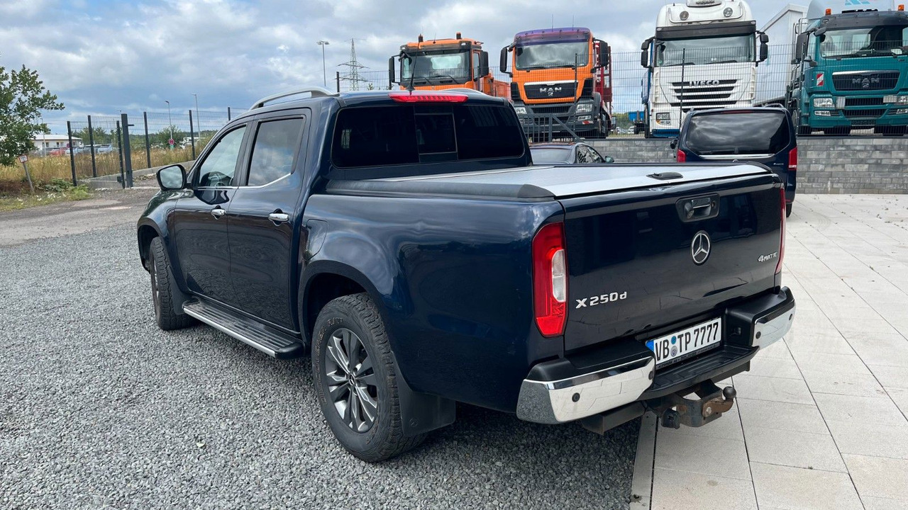 Mercedes-Benz X -Klasse 250 d 4Matic Doppelkabine - SUV: afbeelding 5 Mercedes-Benz X -Klasse 250 d 4Matic Doppelkabine - SUV: afbeelding 5