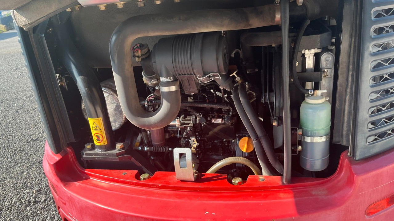 Takeuchi TB23R Minibagger 2670 Kg Takeuchi TB23R Minibagger 2670 Kg - Minigraafmachine: afbeelding 5 Takeuchi TB23R Minibagger 2670 Kg Takeuchi TB23R Minibagger 2670 Kg - Minigraafmachine: afbeelding 5