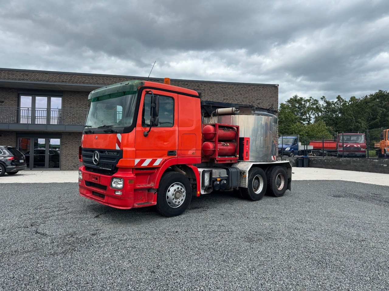 Mercedes-Benz Actros 2641 LS 6x4 Asphaltkocher 6x4 - Vrachtwagen: afbeelding 2 Mercedes-Benz Actros 2641 LS 6x4 Asphaltkocher 6x4 - Vrachtwagen: afbeelding 2