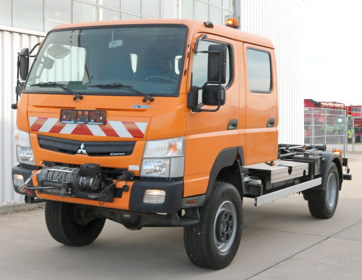 Mitsubishi CANTER 6C180 DOKA 4x4 KLIMA WINDE Standhz. 37tkm - Chassis vrachtwagen: afbeelding 1 Mitsubishi CANTER 6C180 DOKA 4x4 KLIMA WINDE Standhz. 37tkm - Chassis vrachtwagen: afbeelding 1