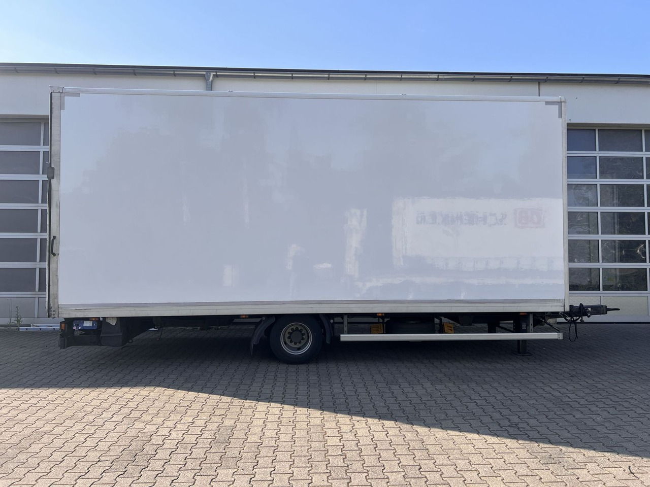 1 Achs Kofferanhänger, Ladebordwand - Gesloten aanhangwagen: afbeelding 3 1 Achs Kofferanhänger, Ladebordwand - Gesloten aanhangwagen: afbeelding 3