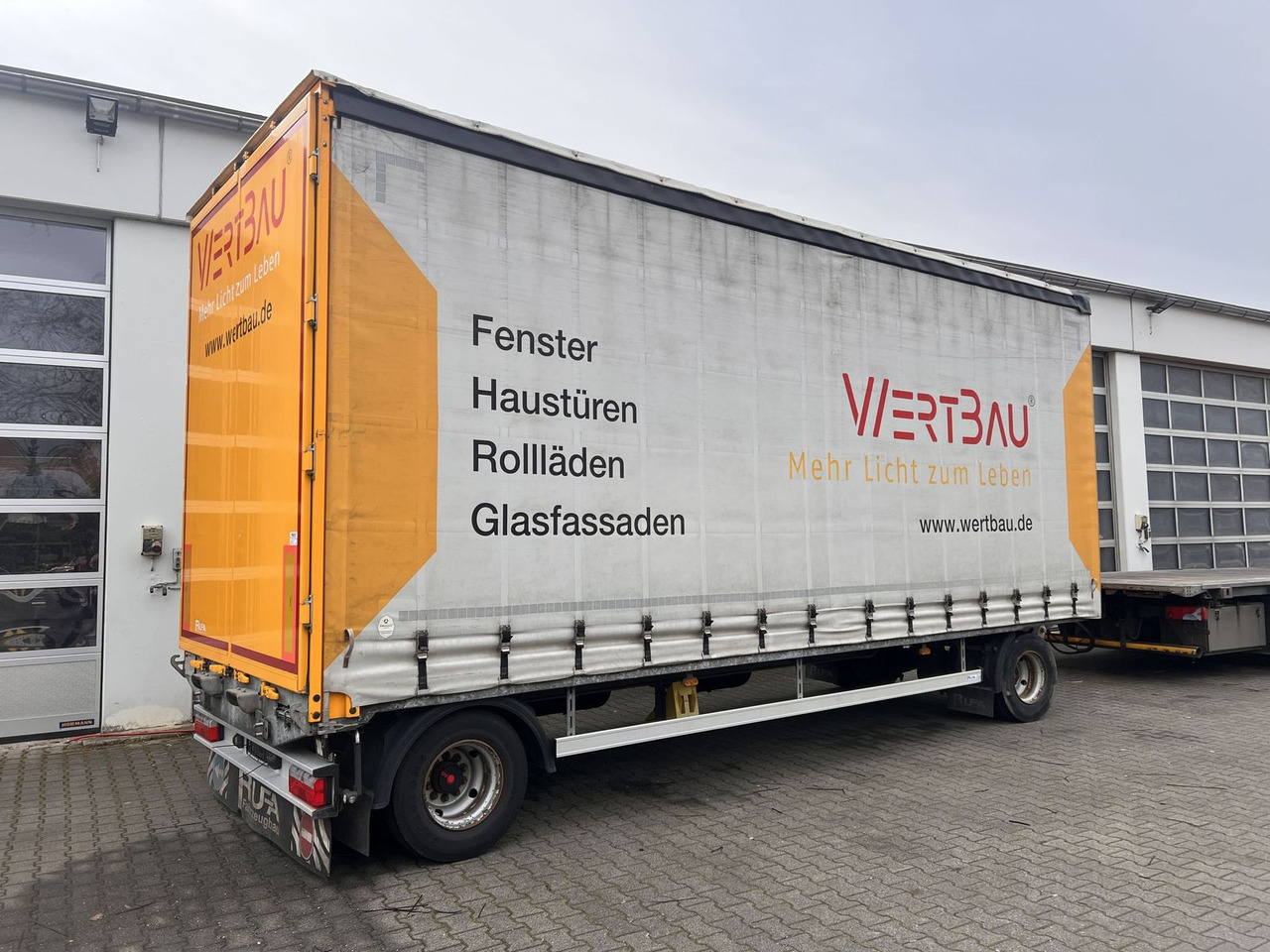 2 Achs Jumbo- Planenanhänger - Aanhangwagen met huif: afbeelding 3 2 Achs Jumbo- Planenanhänger - Aanhangwagen met huif: afbeelding 3