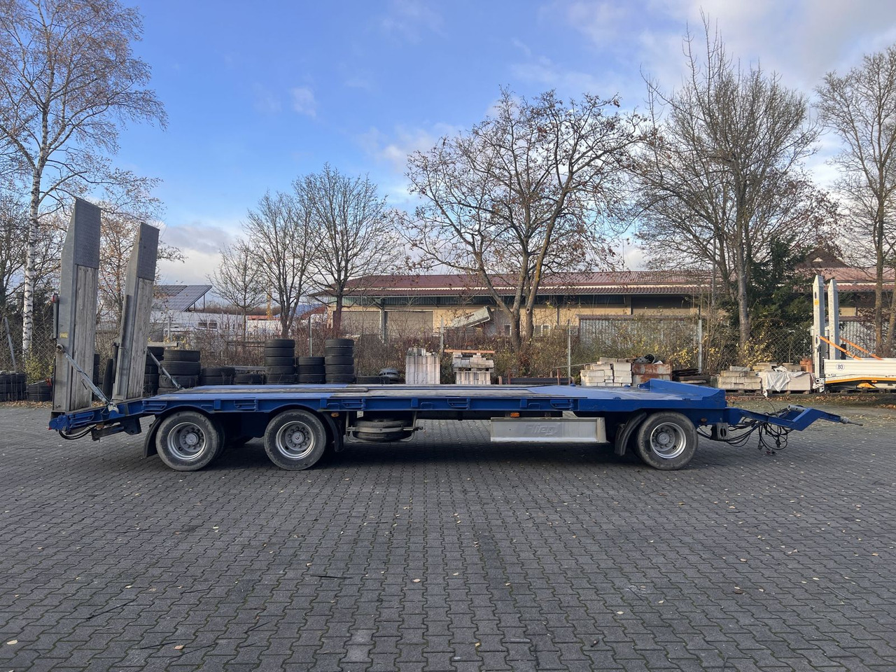 3 Achs Tiefladeranhänger - Dieplader aanhangwagen: afbeelding 4 3 Achs Tiefladeranhänger - Dieplader aanhangwagen: afbeelding 4