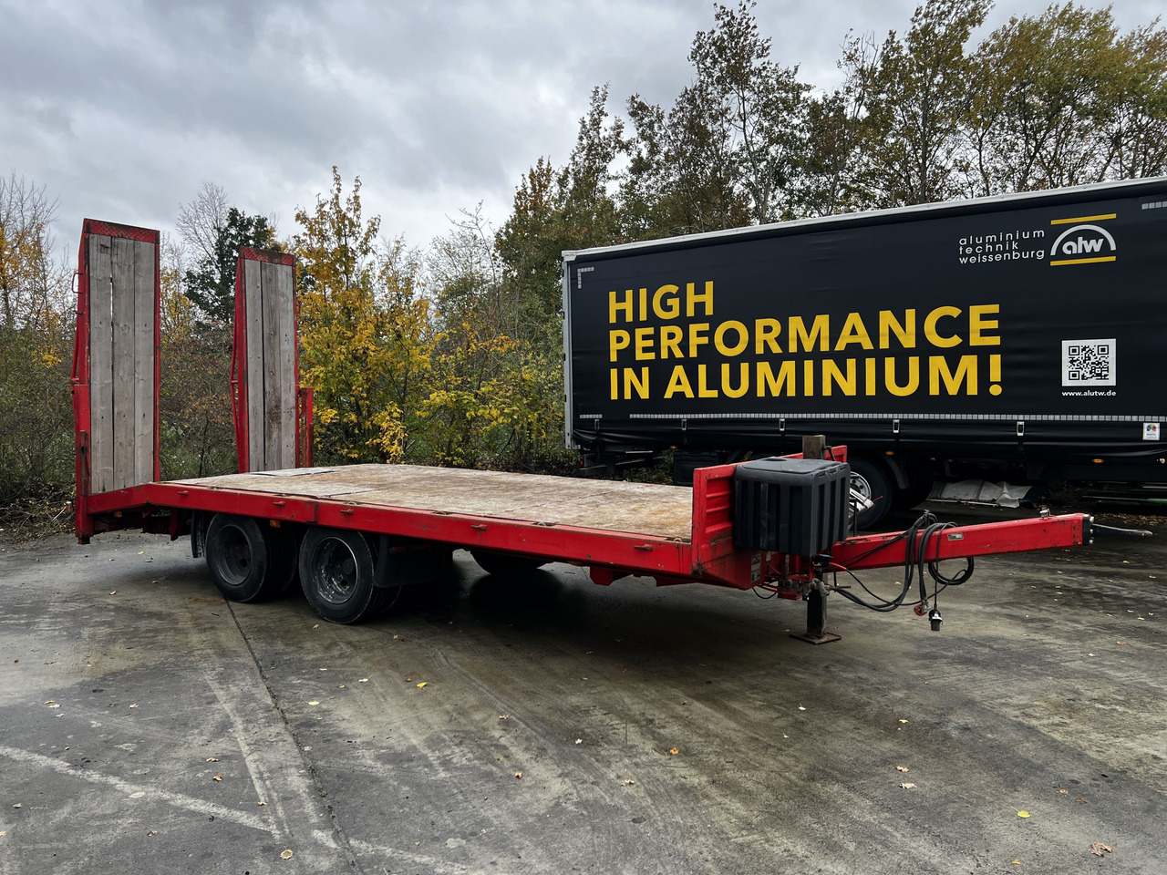 Blomenroehr 682/13800 13,8 t Tandemtieflader - Dieplader aanhangwagen: afbeelding 1 Blomenroehr 682/13800 13,8 t Tandemtieflader - Dieplader aanhangwagen: afbeelding 1