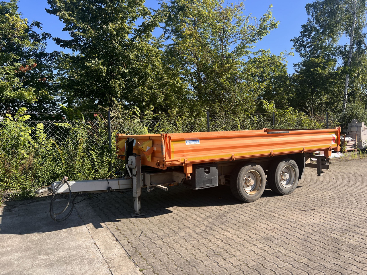 Blomenroehr 888/14000 14 t Tandemkipper- Tieflader - Kipper aanhangwagen: afbeelding 4 Blomenroehr 888/14000 14 t Tandemkipper- Tieflader - Kipper aanhangwagen: afbeelding 4
