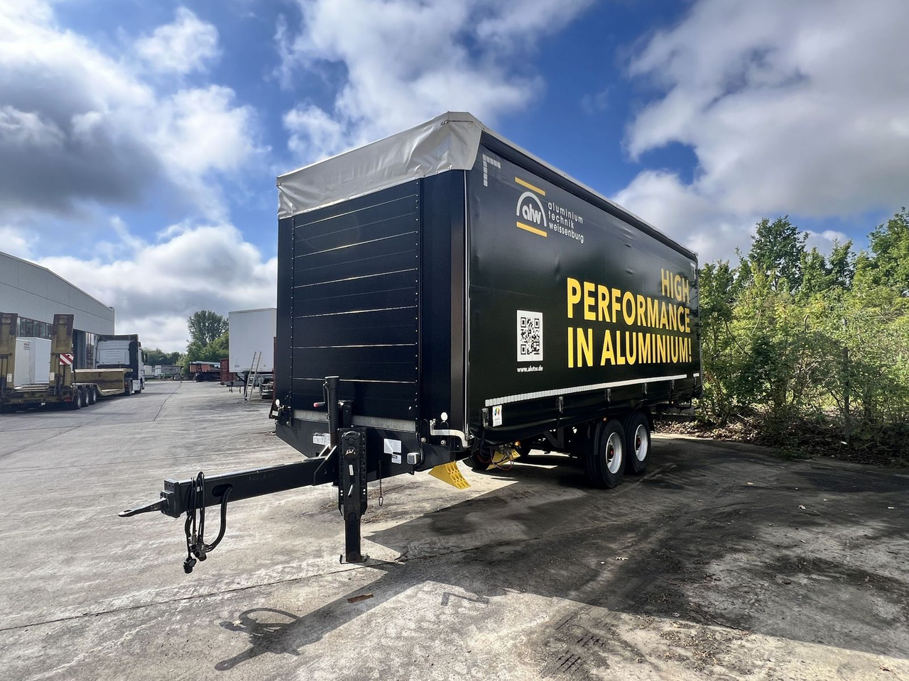 Fliegl 13,5 t Tandemplanenanhänger, neuwertig - Aanhangwagen met huif: afbeelding 4 Fliegl 13,5 t Tandemplanenanhänger, neuwertig - Aanhangwagen met huif: afbeelding 4