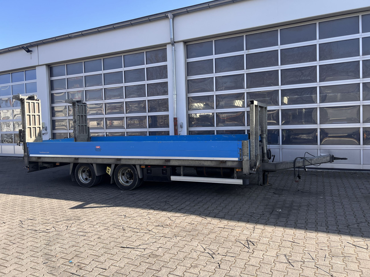 Humbaur HBTZ 136224 TA-BS 13,6 t Tandemtieflader - Dieplader aanhangwagen: afbeelding 1 Humbaur HBTZ 136224 TA-BS 13,6 t Tandemtieflader - Dieplader aanhangwagen: afbeelding 1