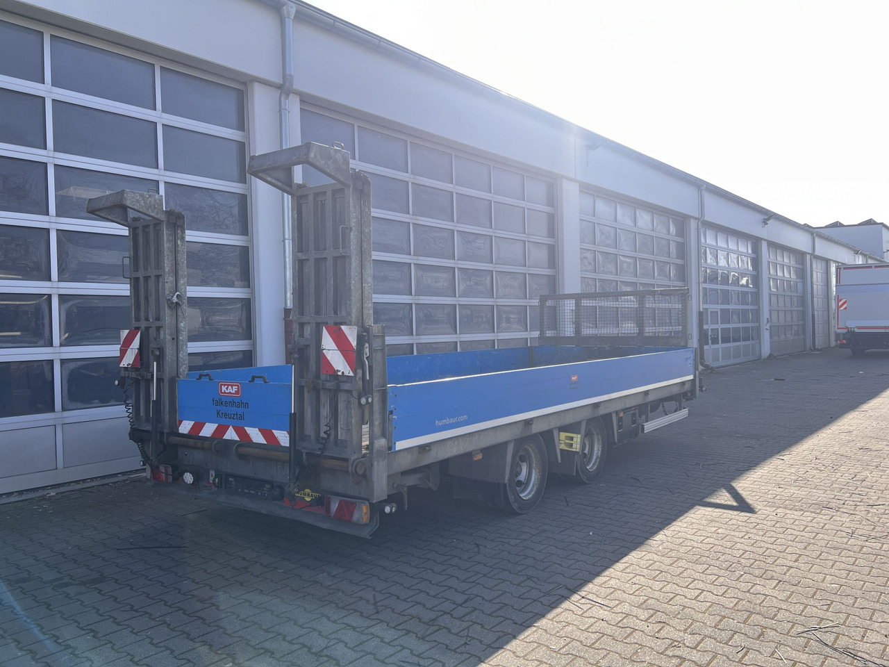 Humbaur HBTZ 136224 TA-BS 13,6 t Tandemtieflader - Dieplader aanhangwagen: afbeelding 5 Humbaur HBTZ 136224 TA-BS 13,6 t Tandemtieflader - Dieplader aanhangwagen: afbeelding 5