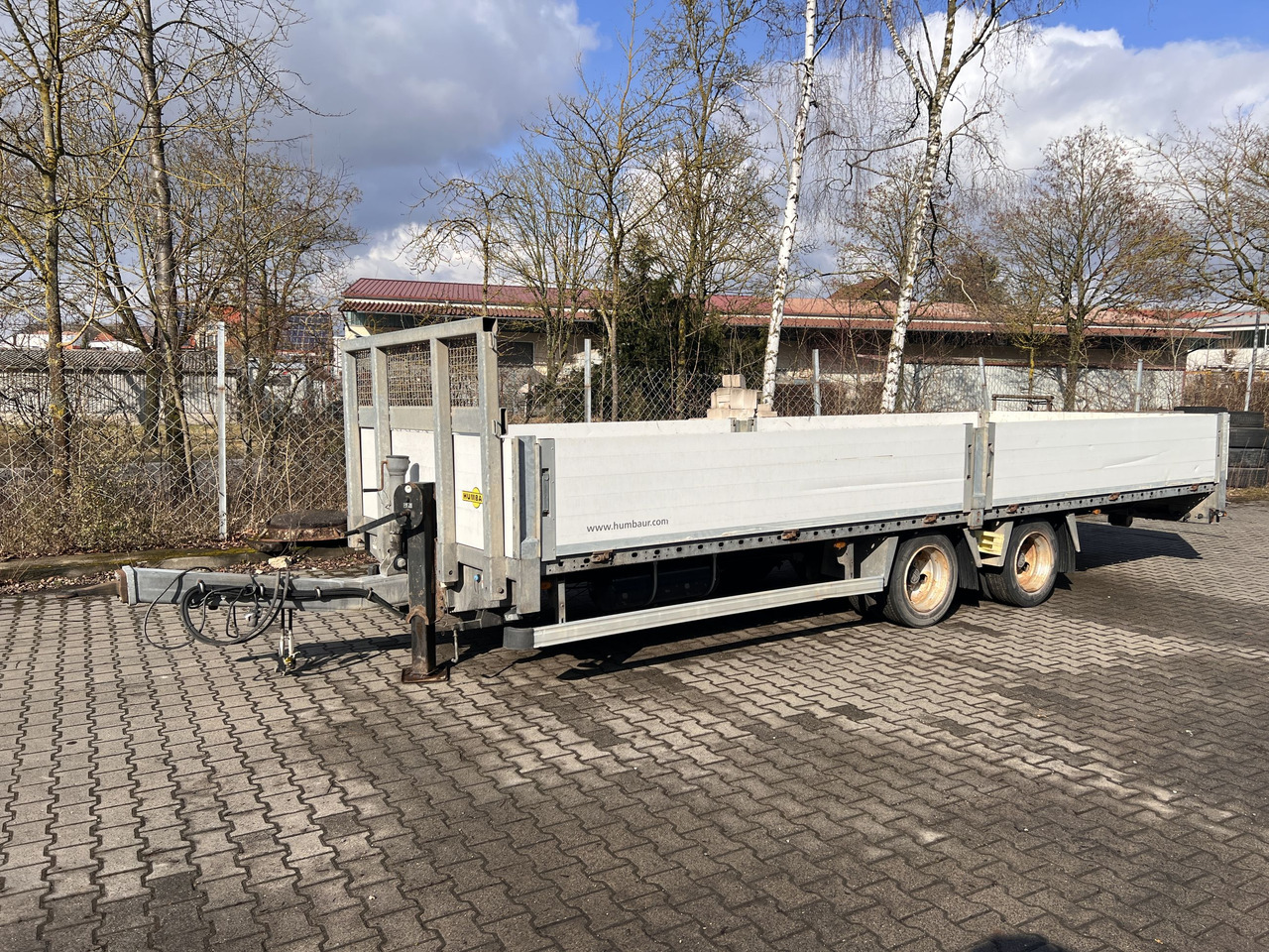 Humbaur HBTZ 137224 14,4 t Tandem- Pritschenanhänger- Tieflader - Dieplader aanhangwagen: afbeelding 2 Humbaur HBTZ 137224 14,4 t Tandem- Pritschenanhänger- Tieflader - Dieplader aanhangwagen: afbeelding 2