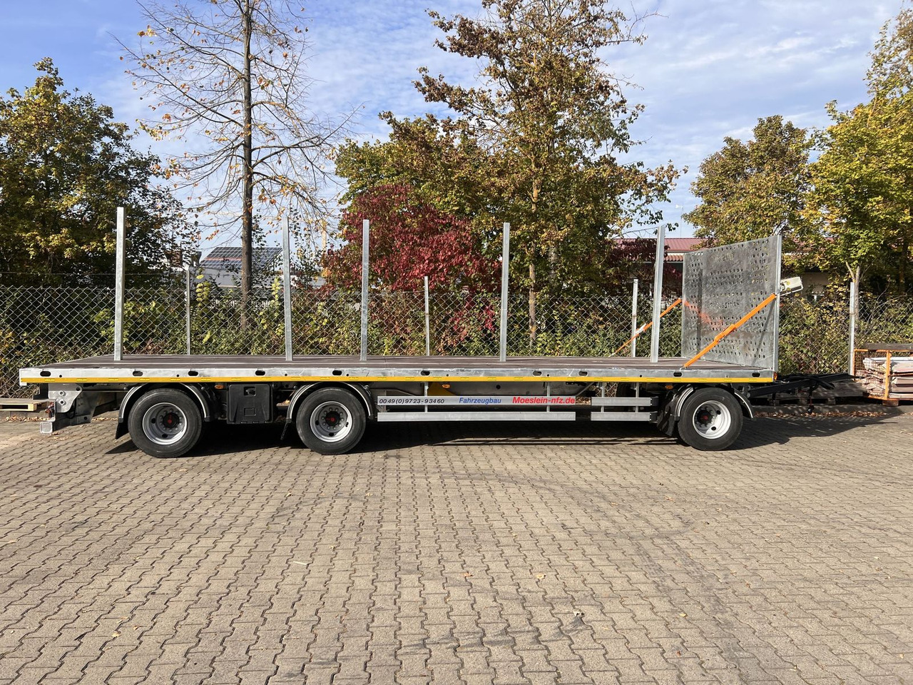 Möslein 3 Achs Jumbo- Plato- Anhänger 10 m, Mega - Open/ Plateau aanhangwagen: afbeelding 1 Möslein 3 Achs Jumbo- Plato- Anhänger 10 m, Mega - Open/ Plateau aanhangwagen: afbeelding 1