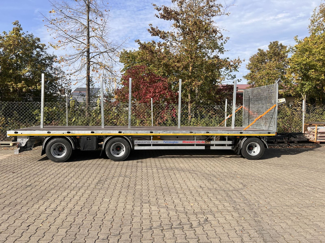 Möslein 3 Achs Jumbo- Plato- Anhänger 8,60 m, Mega - Open/ Plateau aanhangwagen: afbeelding 2 Möslein 3 Achs Jumbo- Plato- Anhänger 8,60 m, Mega - Open/ Plateau aanhangwagen: afbeelding 2