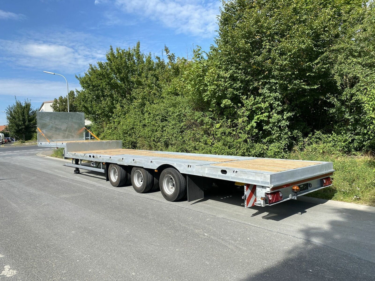 Möslein 3 Achs Tieflader für Fertigteile, Maschinen, Co - Open bak met boorden oplegger: afbeelding 2 Möslein 3 Achs Tieflader für Fertigteile, Maschinen, Co - Open bak met boorden oplegger: afbeelding 2