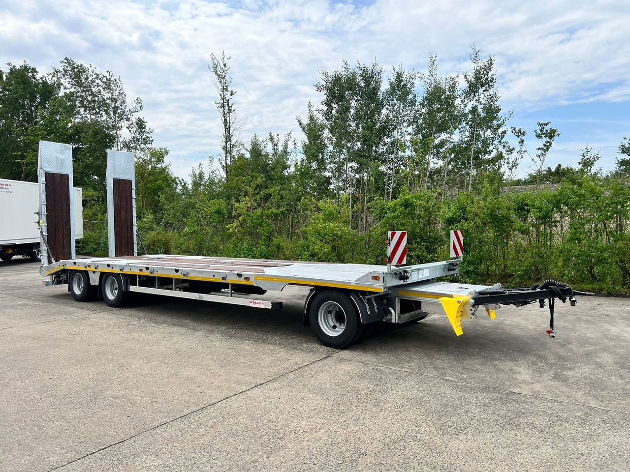 Möslein 3 Achs Tieflader mit gerader Ladefläche 8,10 m, - Dieplader aanhangwagen: afbeelding 2 Möslein 3 Achs Tieflader mit gerader Ladefläche 8,10 m, - Dieplader aanhangwagen: afbeelding 2