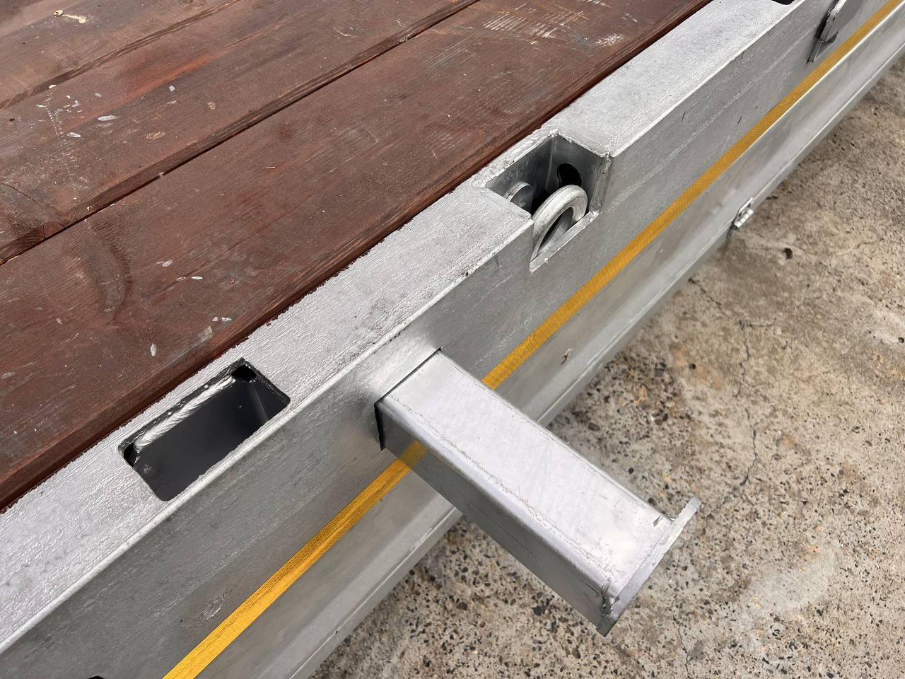 Möslein ST 3 3 Achs Satteltieflader neu - Dieplader oplegger: afbeelding 3 Möslein ST 3 3 Achs Satteltieflader neu - Dieplader oplegger: afbeelding 3