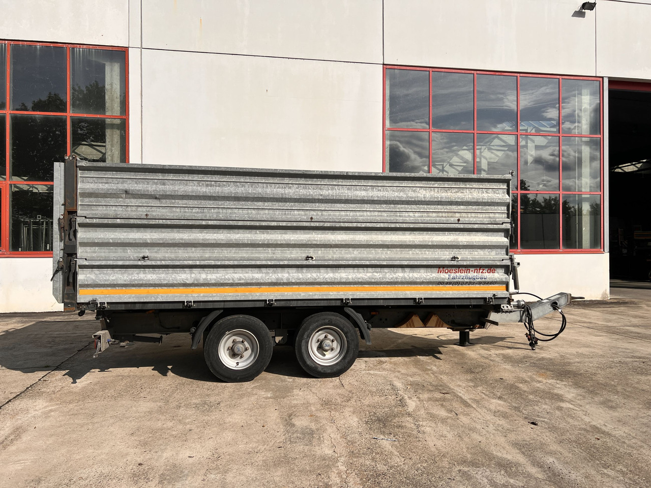 Möslein TDS 13 Schwebheim 13 t Tandemkipper- Tieflader, Aufsatzbordwände - Kipper aanhangwagen: afbeelding 3 Möslein TDS 13 Schwebheim 13 t Tandemkipper- Tieflader, Aufsatzbordwände - Kipper aanhangwagen: afbeelding 3